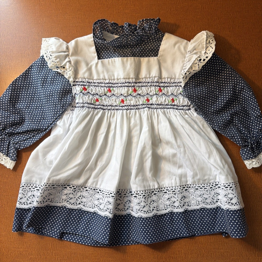 Vtg Princess Anne Hand Smocked Navy Dotted Dress With White Lace 2T